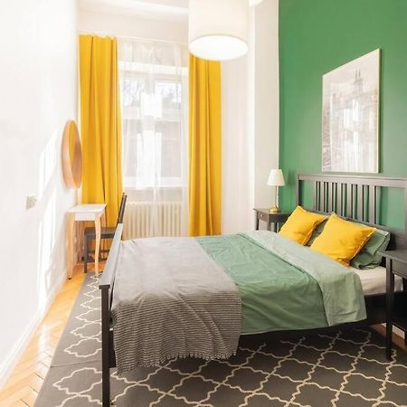 Wyjatkowy Apartament Na Rynku Вроцлав Екстериор снимка