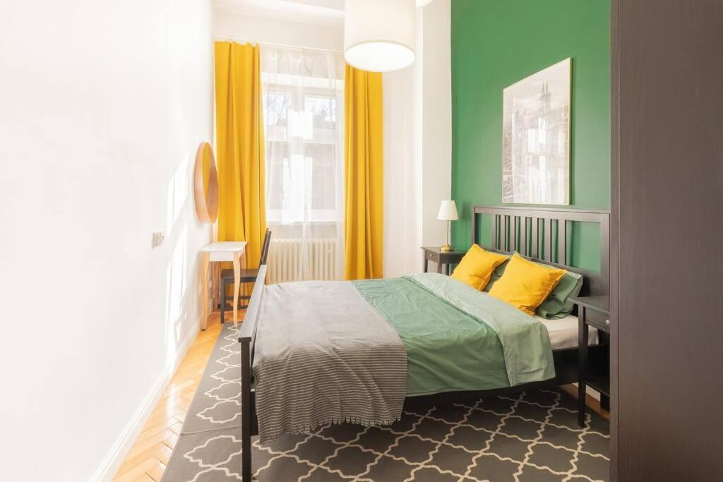 Wyjatkowy Apartament Na Rynku Вроцлав Екстериор снимка